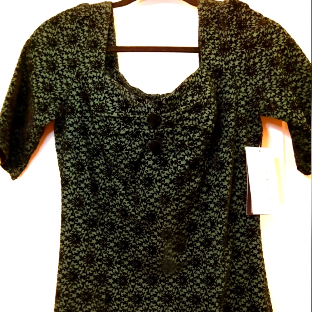NWT RETRO EMERALD GREEN BLACK VELVET DETAIL DRESS